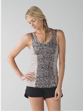 Lululemon Happy Strappy Tank Ace Spot Grain Black Dottie Dash Grain Black size 8